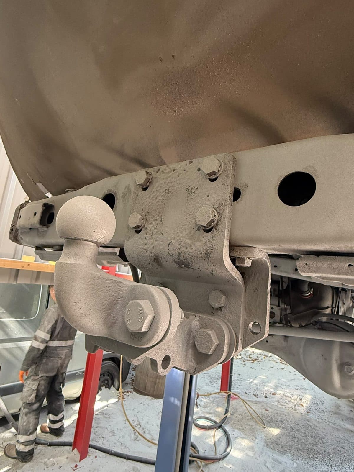 Rear crossmember and towbar mount after restoration
